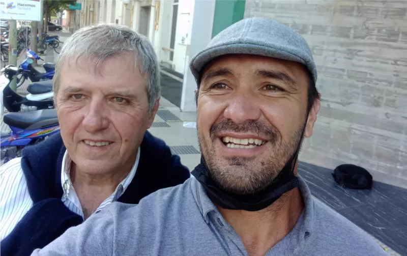loco y cacho