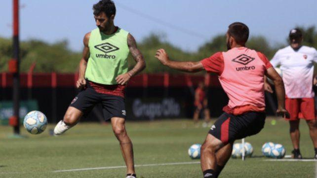 bien-scocco-maniobra-la-practica-ayer-casi-40-dias-despues-la-lesion-se-suma-la-delegacion-un-partido-clave