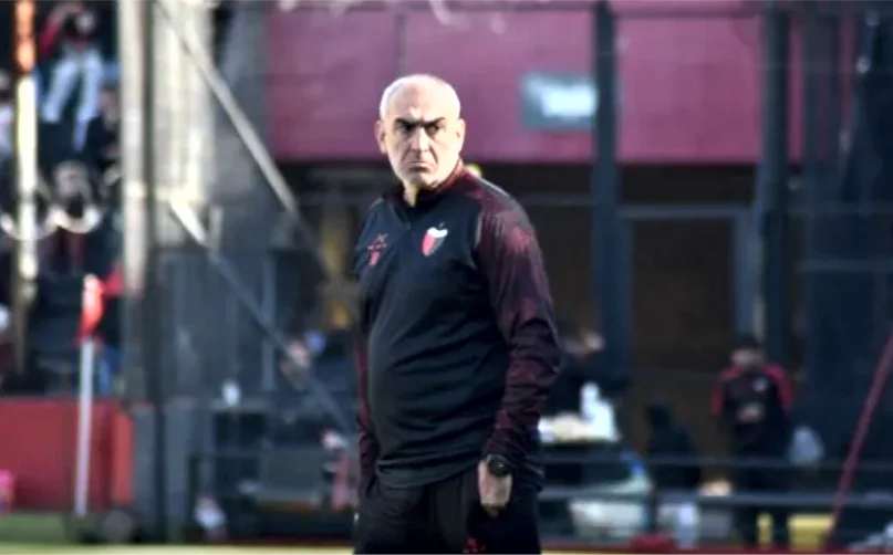 Ivan Delfino - COLÓN