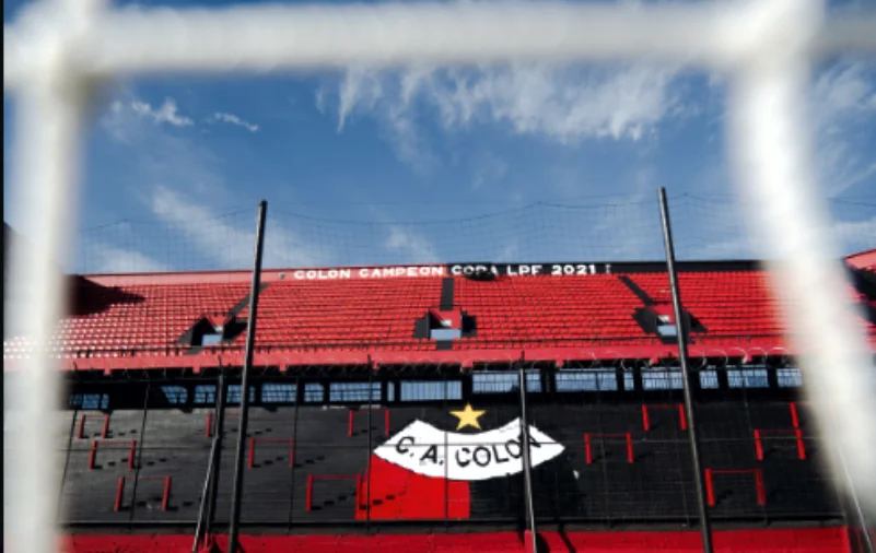 Tribuna Colón