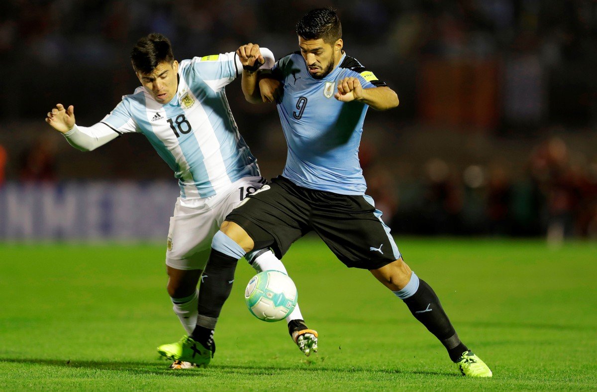 marcos-acuna-y-luis-suarez
