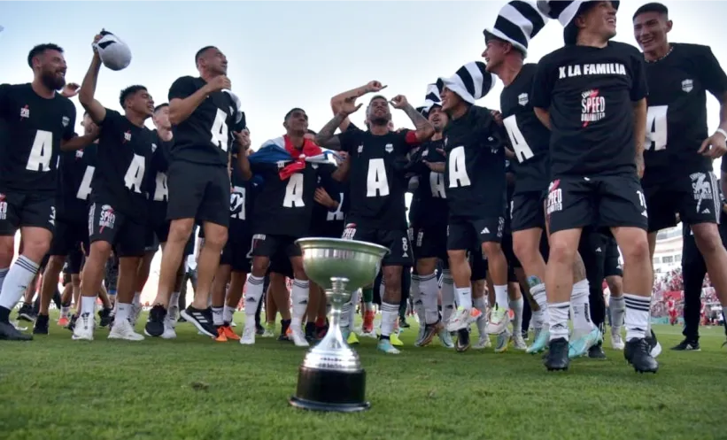 Captura de pantalla 2023-12-02 193031