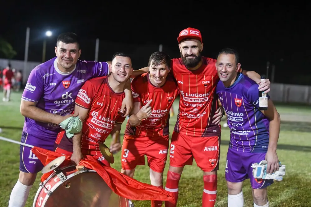 WhatsApp Image 2025-11-28 at 16.32.47