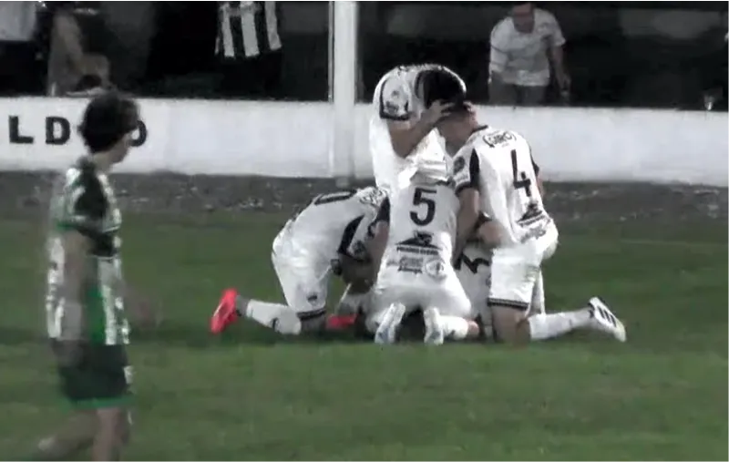 Captura de pantalla 2025-11-02 211701