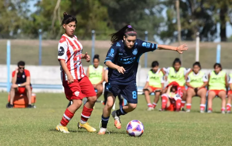 Fútbol Femenino AFA: Talleres goleó en Remedios de Escalada - Club