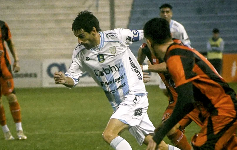 Lucas AR