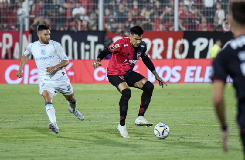 Captura de pantalla 2025-11-16 221753